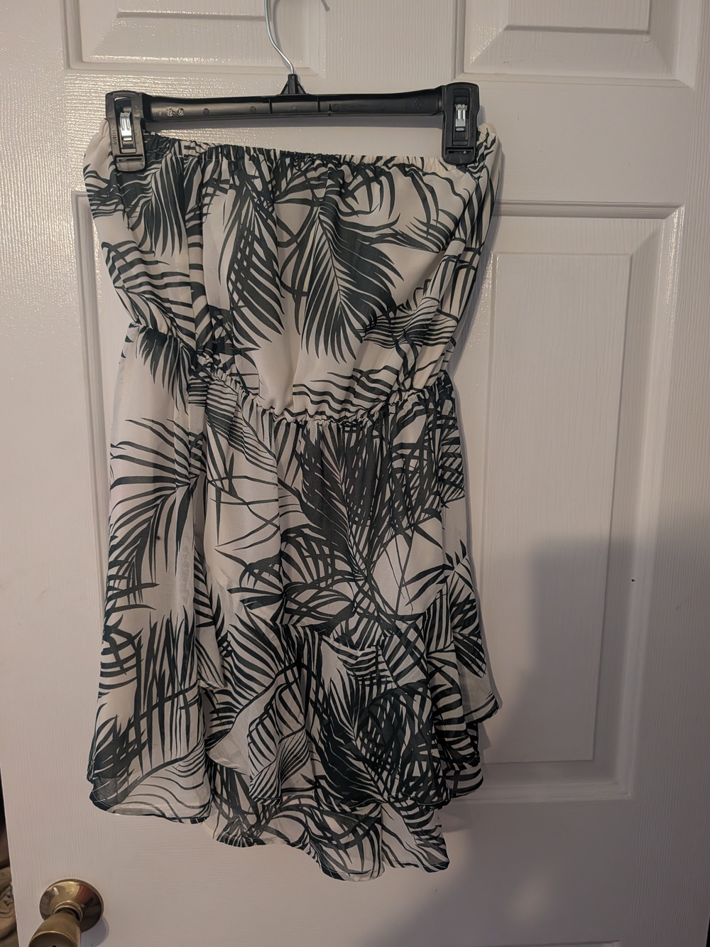 Express White Skater Skirt with Black Palm Print